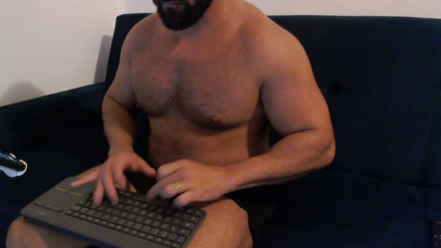 beard_man_sexy  31-05-2023