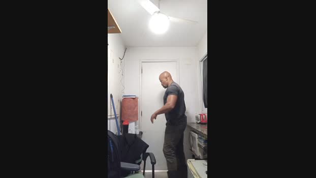 Negro1000sexy  18-07-2023