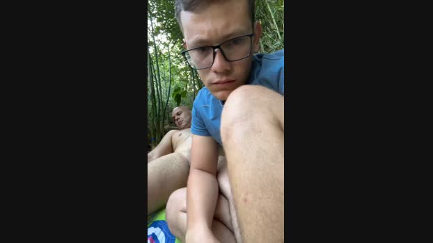 simon_and_dav1d  20-07-2023