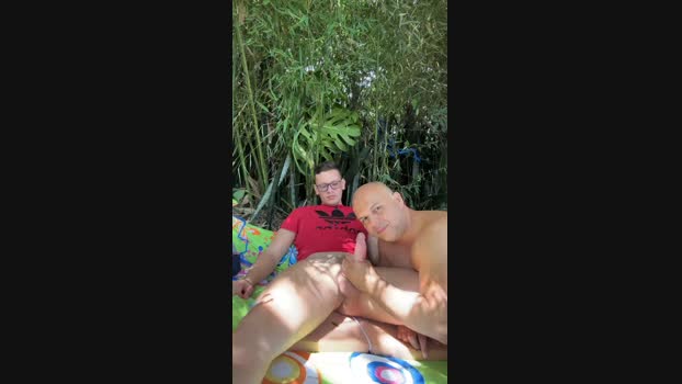 simon_and_dav1d  10-08-2023