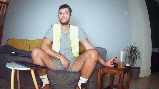 englishladxxx  17-08-2023