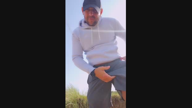 ukmale_hot  29-08-2023