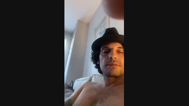 tangie_hot  31-08-2023