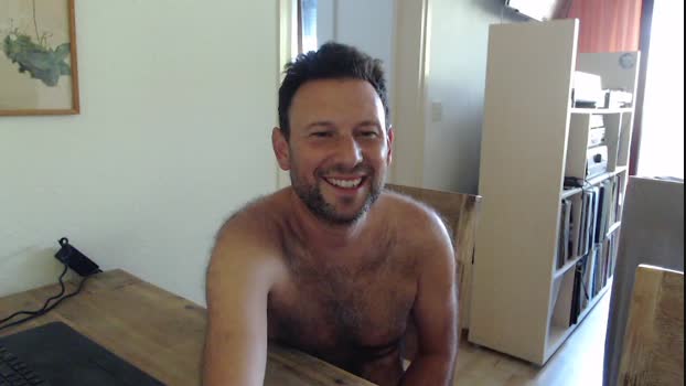 HandsomeGuy1983  20-09-2023