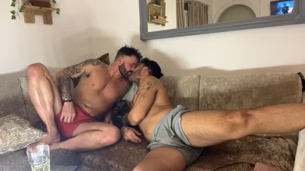 0str8_guys  07-10-2023