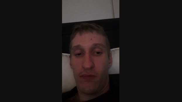 HornyPornyGuy  17-10-2023