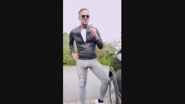 SlutboyBen  22-10-2023