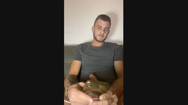 MiaM831  22-11-2023