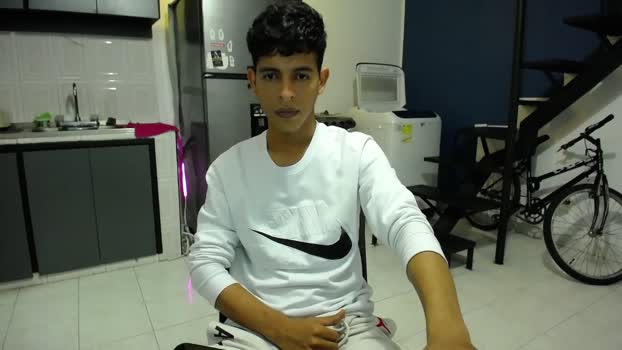 hardsexlove08 19-12-2023