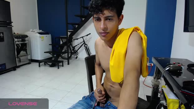 hardsexlove08 27-01-2024