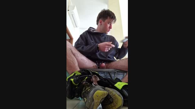 Davidelloooo Cam4 18-03-2024 Males