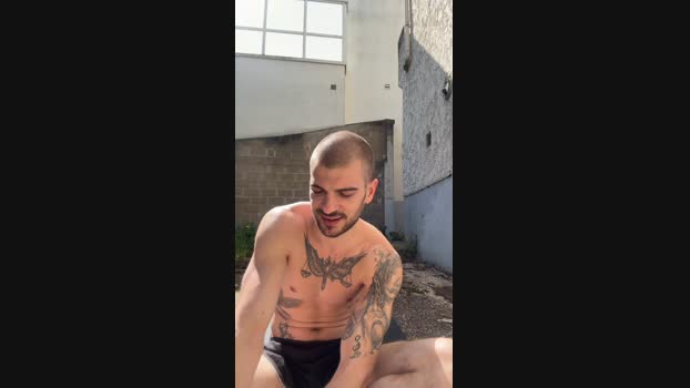 Greyoff Cam4 12-04-2024 Males