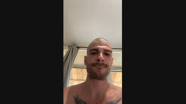 Greyoff Cam4 18-04-2024 Males