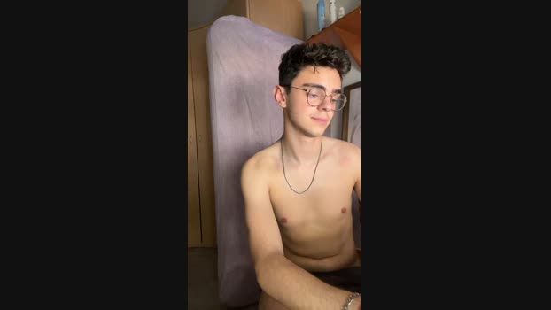 mikklolo Cam4 18-04-2024 Males