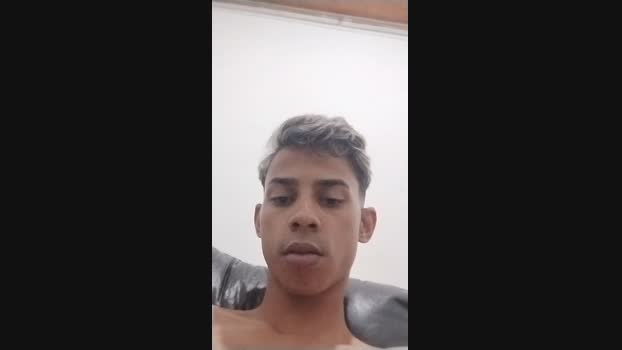 Julioassis Cam4 10-05-2024 Males