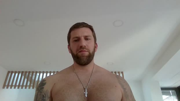 SantiBanton_ Cam4 10-05-2024 Males