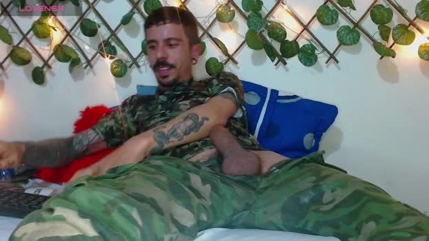 aaronbigdickxxx Cam4 16-06-2024 Males