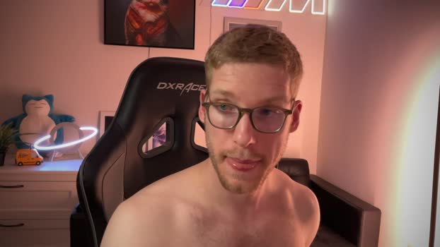 BlueEyedTallGuy Cam4 04-07-2024 Males
