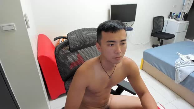 UransW Cam4 04-07-2024 Males
