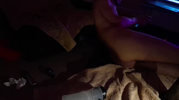 TopButton Cam4 01-08-2024 Males
