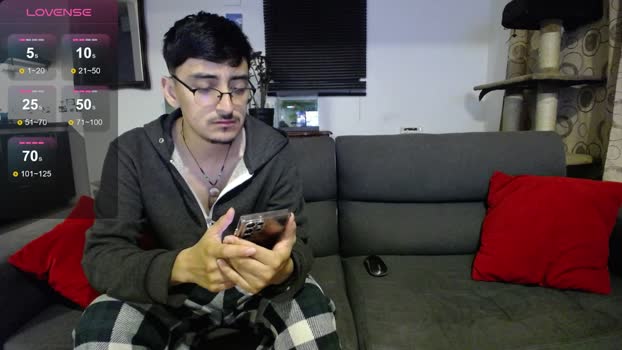 fallgays Cam4 05-08-2024 Males