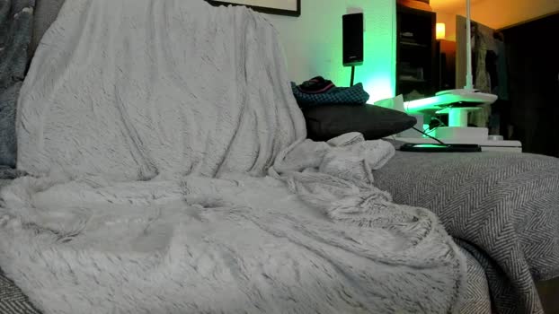 HuGo4K Cam4 09-08-2024 Males