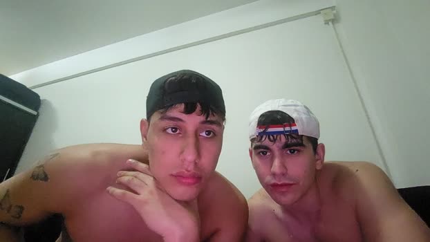 gualas Cam4 14-08-2024 Males