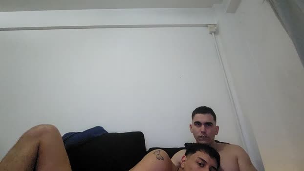 gualas Cam4 16-08-2024 Males
