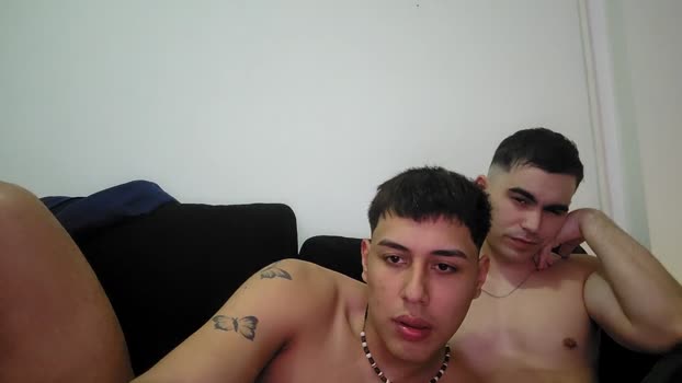 gualas Cam4 17-08-2024 Males