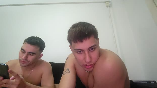 gualas Cam4 20-08-2024 Males