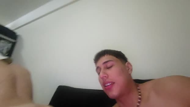 gualas Cam4 20-08-2024 Males