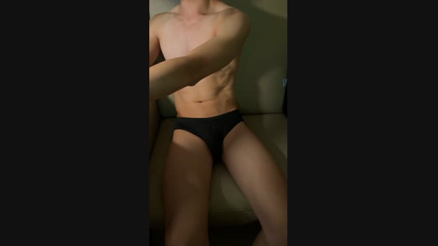 hugo_h Cam4 31-08-2024 Males