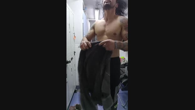 Vlady40 Cam4 03-09-2024 Males