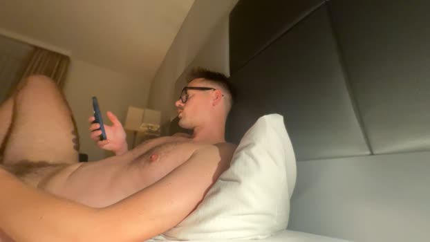 therealshowroom Cam4 06-09-2024 Males