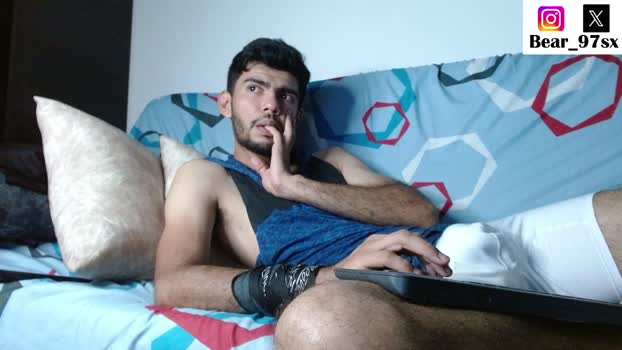 Bear_97x Cam4 17-09-2024 Males