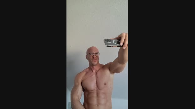 yumyum18 Cam4 06-10-2024 Males