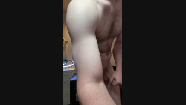 BlueEyedTallGuy Cam4 08-10-2024 Males
