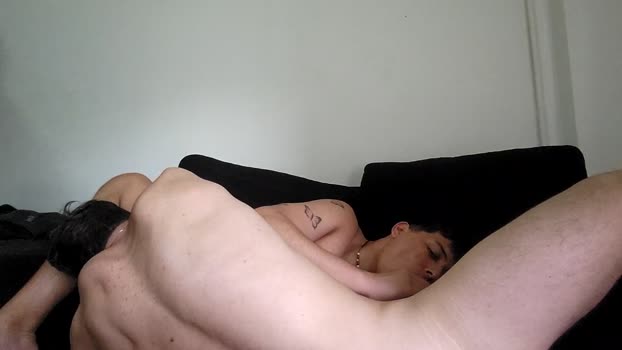 gualas Cam4 09-10-2024 Males