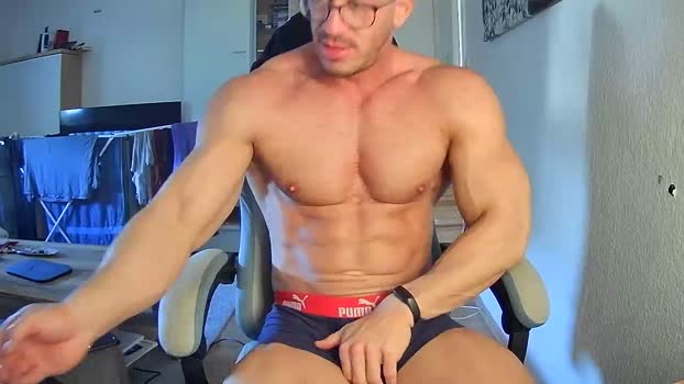 yumyum18 Cam4 11-10-2024 Males
