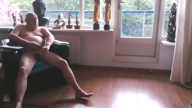 Exhib070 Cam4 12-10-2024 Males