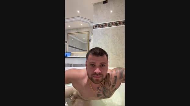 Pedrobarboza01 Cam4 11-10-2024 Males