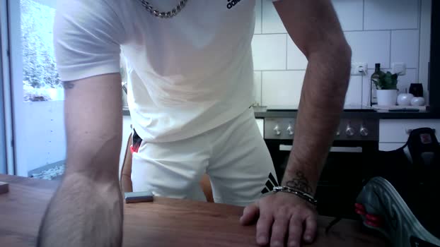 MrGeiZ2512 Cam4 13-10-2024 Males