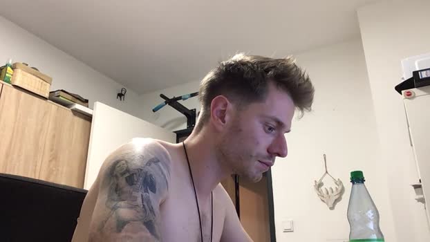 lukas480 Cam4 15-10-2024 Males