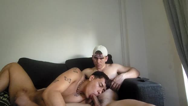 gualas lick Webcam SHOW @ Cam4 29-10-2024