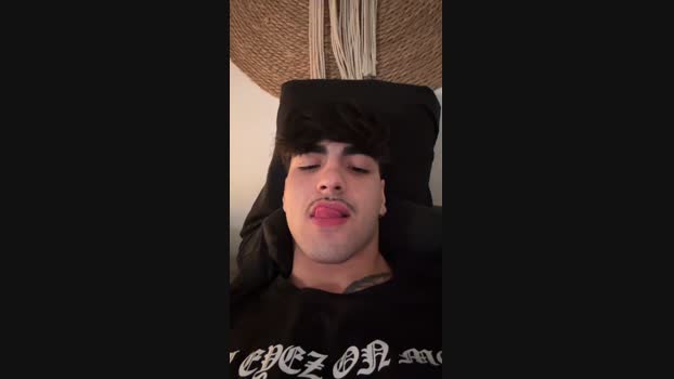 Jovencitobcn21 Video Webcam SHOW @ Cam4 01-11-2024