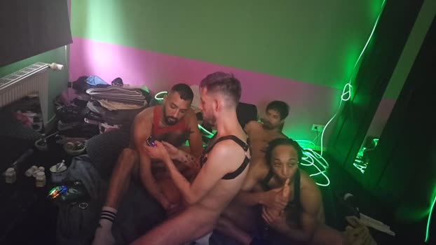 SenseLsS bicurious Webcam SHOW @ Cam4 05-11-2024