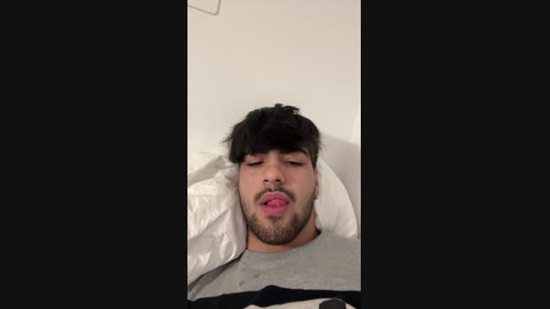 Jovencitobcn21 lick Webcam SHOW @ Cam4 16-11-2024