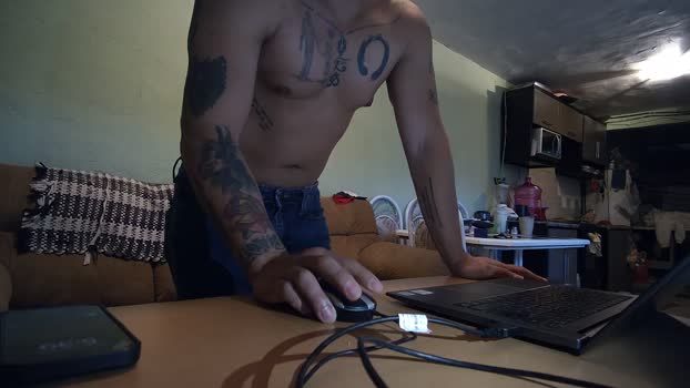 estudiourbannn amateur Webcam SHOW @ Cam4 22-11-2024