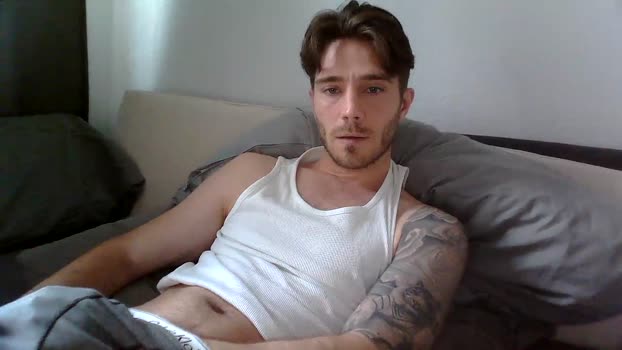 GuyFromNextDoor Recorded Webcam SHOW @ Cam4 24-11-2024
