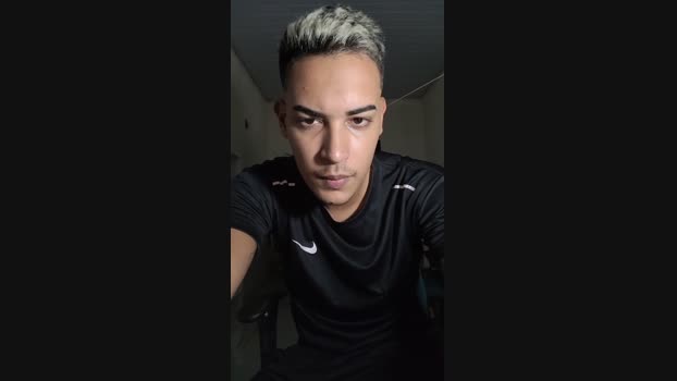 matheussoaresy2 striptease Webcam SHOW @ Cam4 29-11-2024